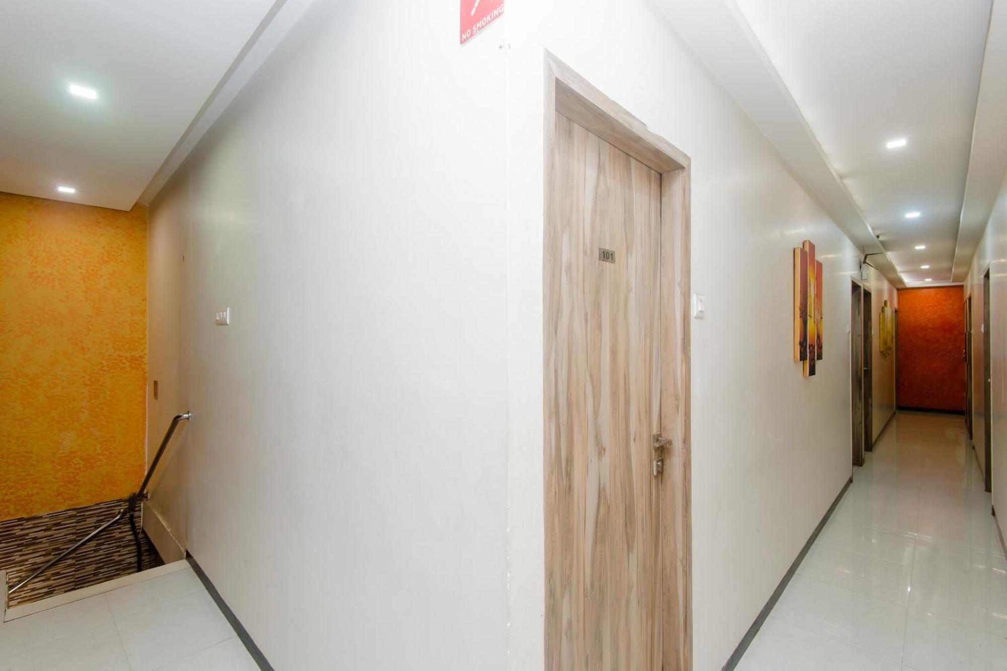 Hotel O Blue Pearl Residency Near Chhatrapati Shivaji International Airport Mumbai  Buitenkant foto