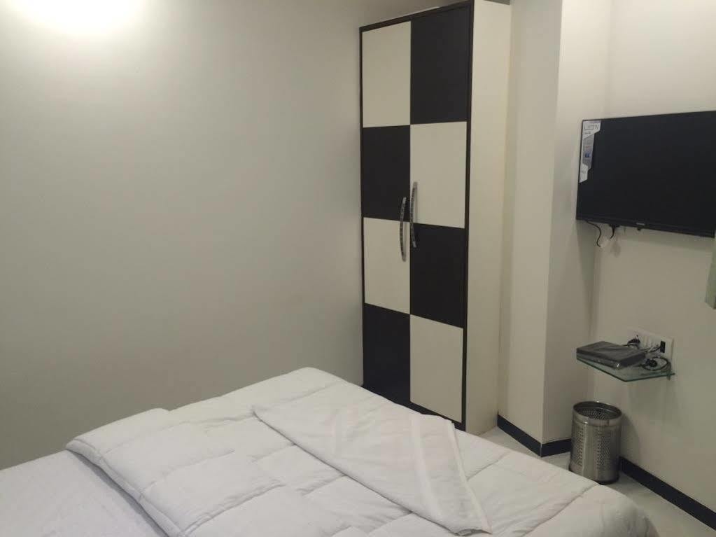 Hotel O Blue Pearl Residency Near Chhatrapati Shivaji International Airport Mumbai  Buitenkant foto