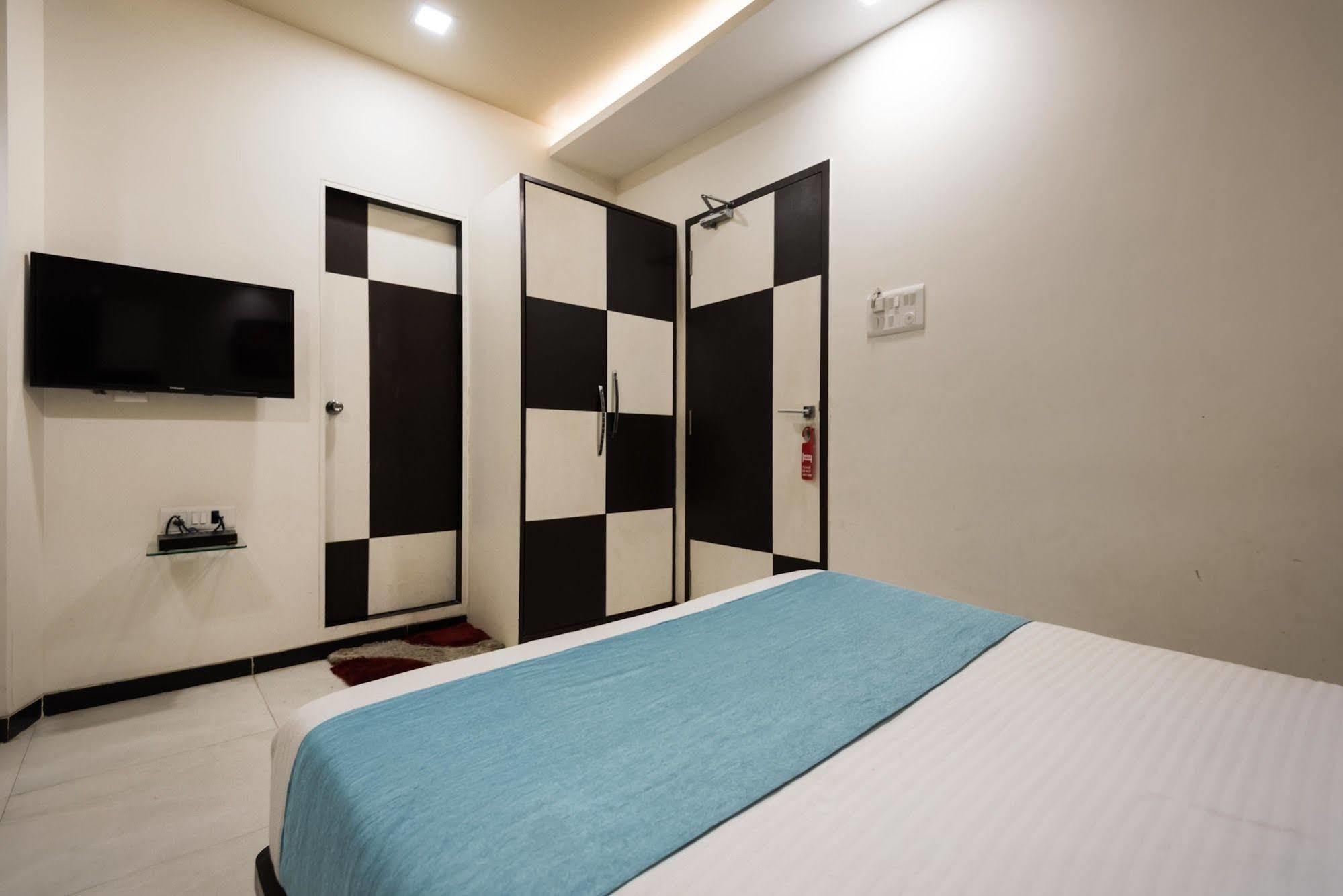 Hotel O Blue Pearl Residency Near Chhatrapati Shivaji International Airport Mumbai  Buitenkant foto